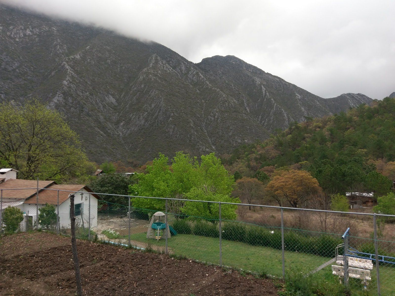Cabañas en renta cienega de gonzalez municipio de santiago rincon del lobo.
