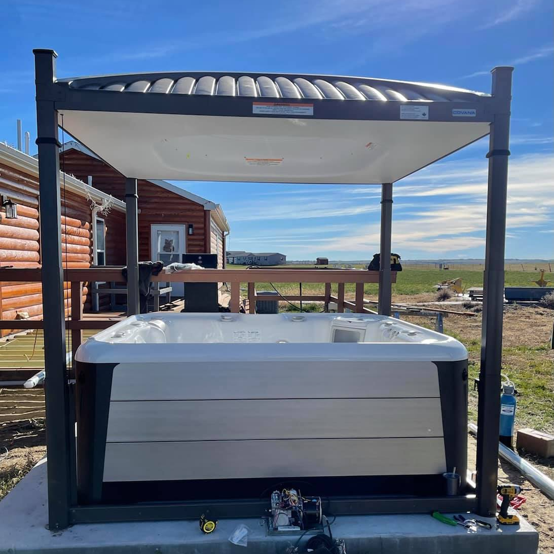 spa showroom w/ pergola