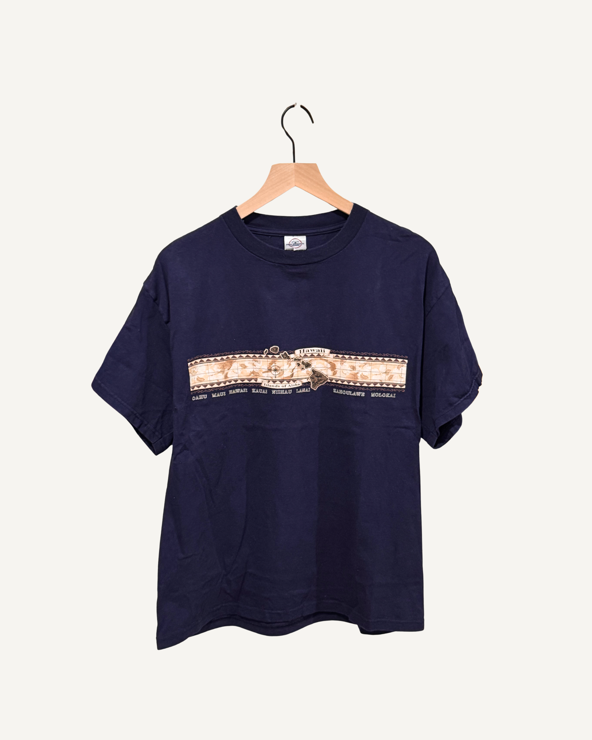 Vintage Hawaii Islands of Aloha Graphic T-Shirt