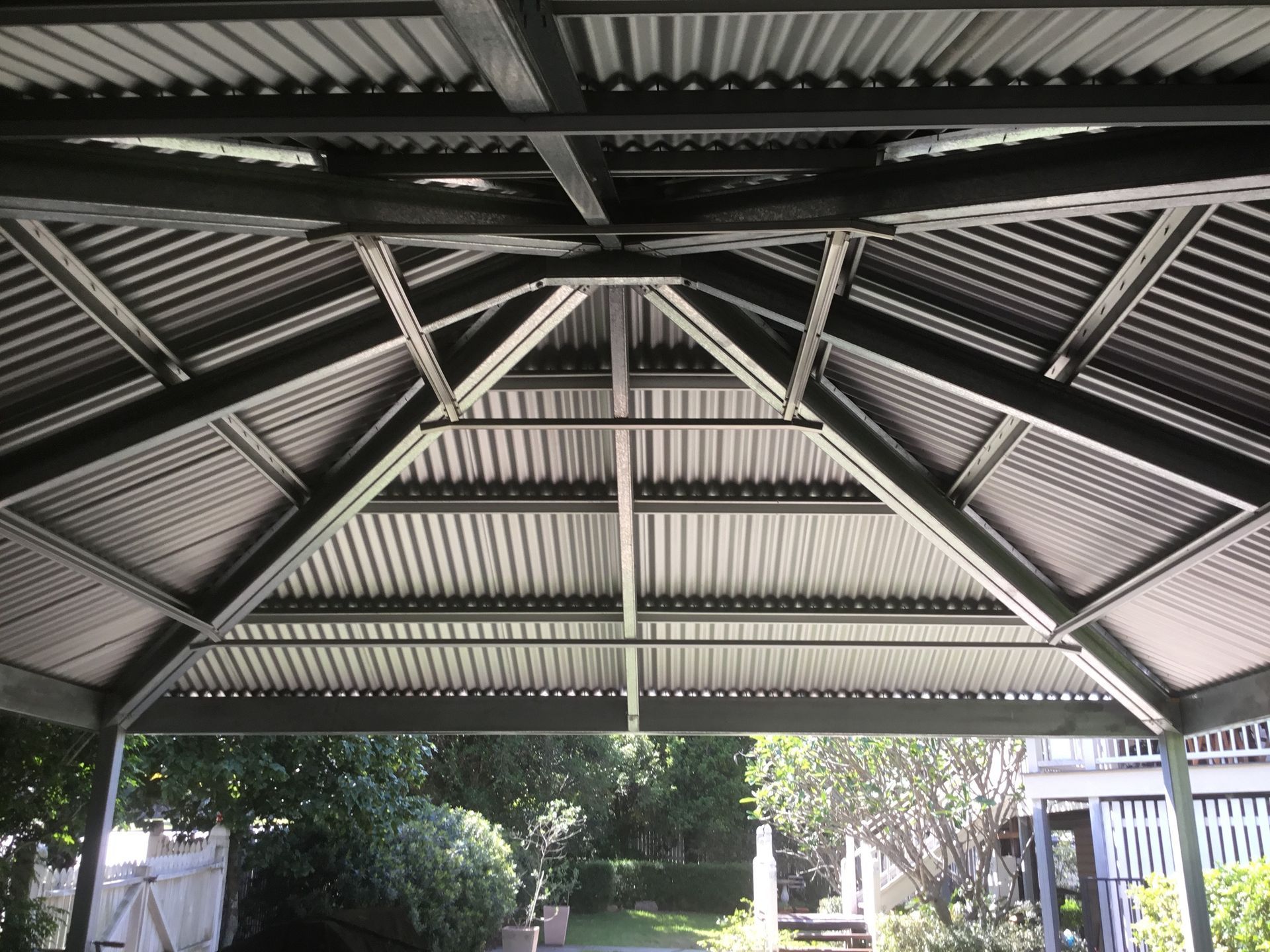 Metal Carport Kits Do It Yourself, How to Choose the Best - photo of internal hip roof