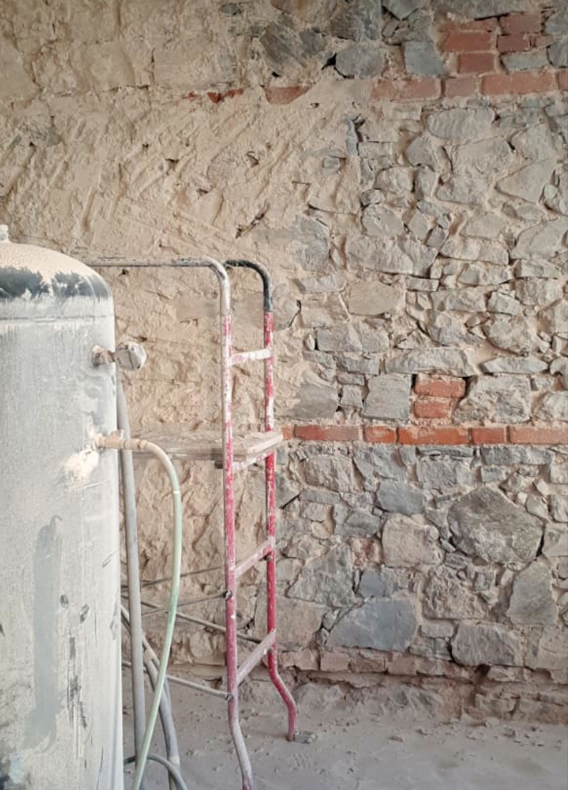 ripristino muri con mattonelle