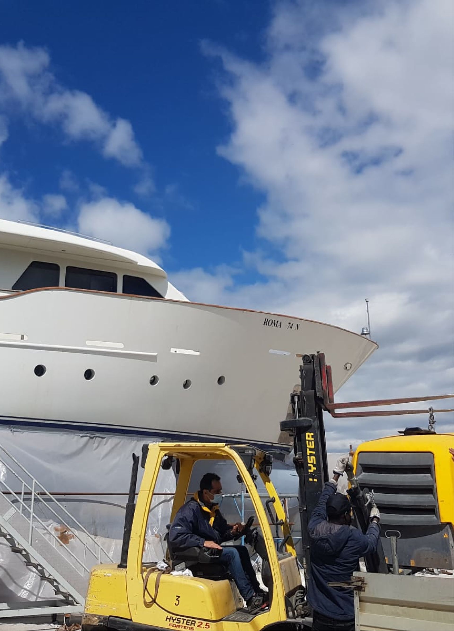 sabbiatura e verniciatura yacht