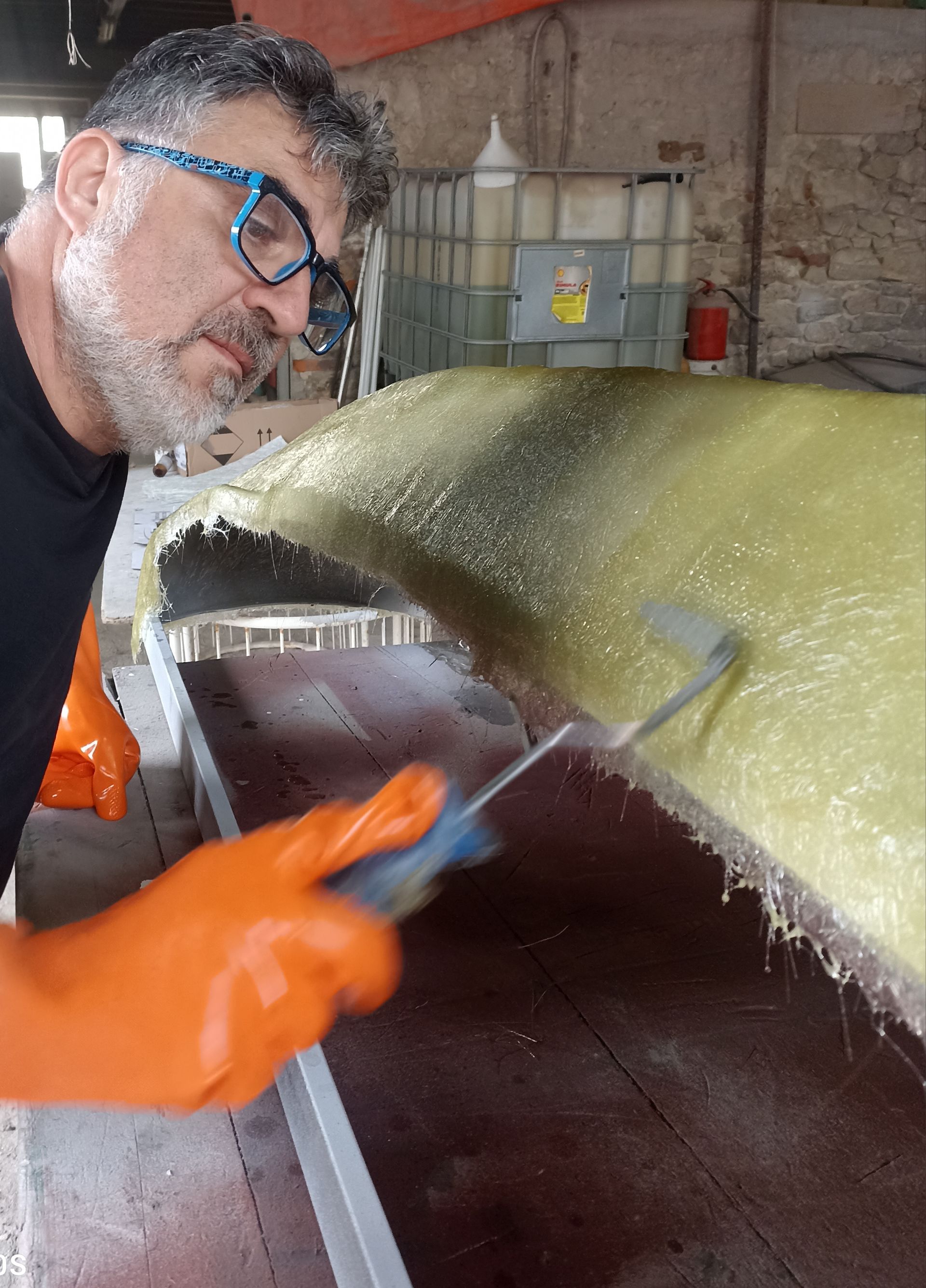 lavorazioni in vetroresina