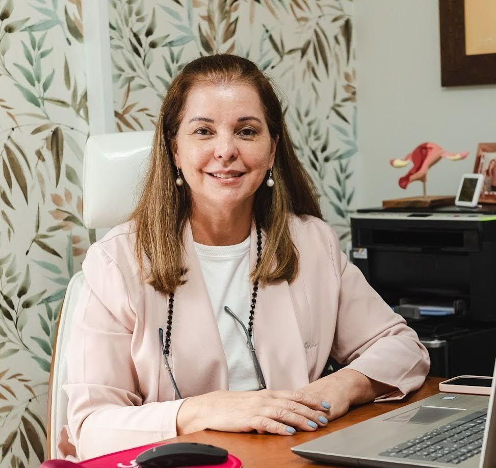 monica bonaparte ginecologista