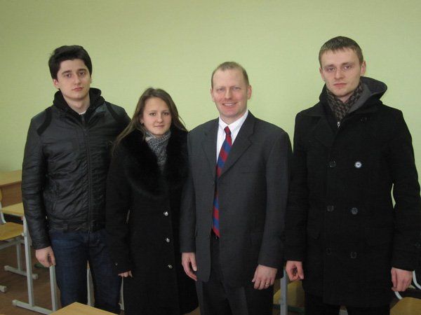 Jason Hayward with Ukranian law students