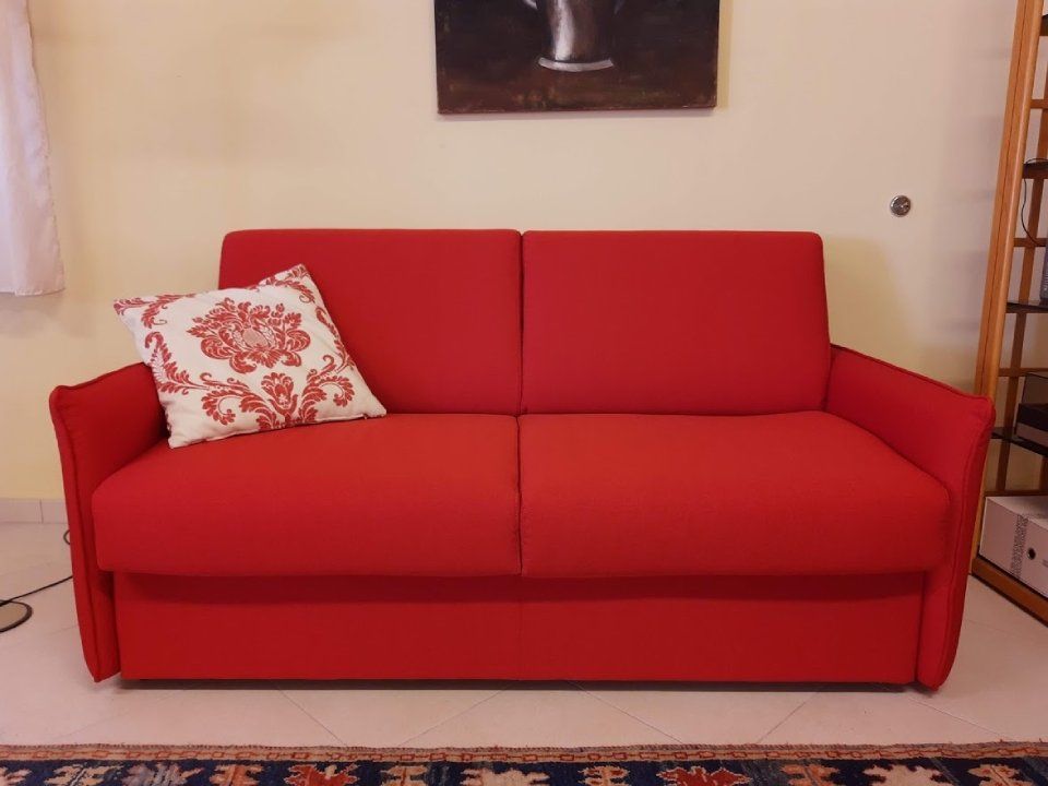 Divano rosso
