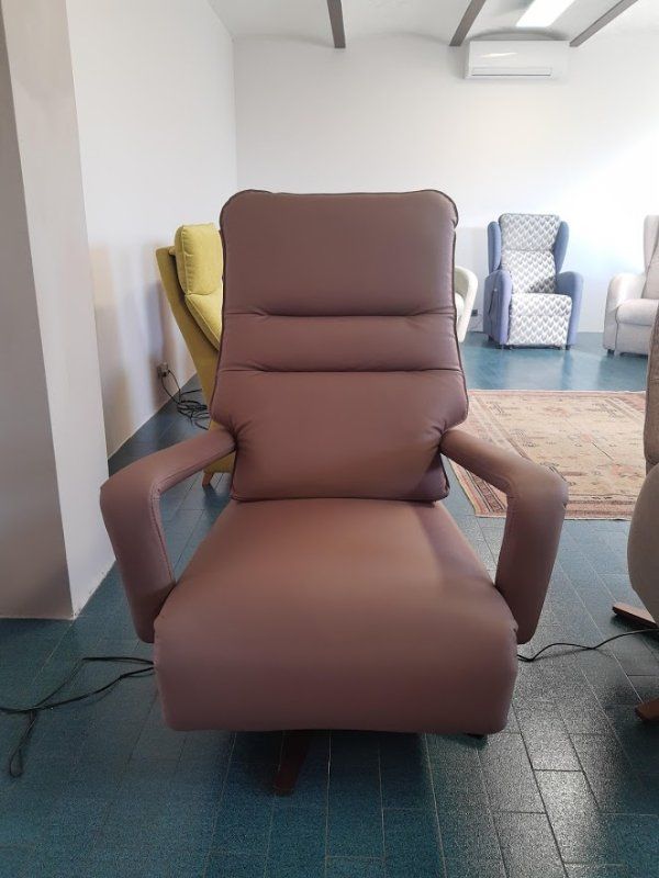 POLTRONA RELAX A DUE MOTORI MOD. LOTUS