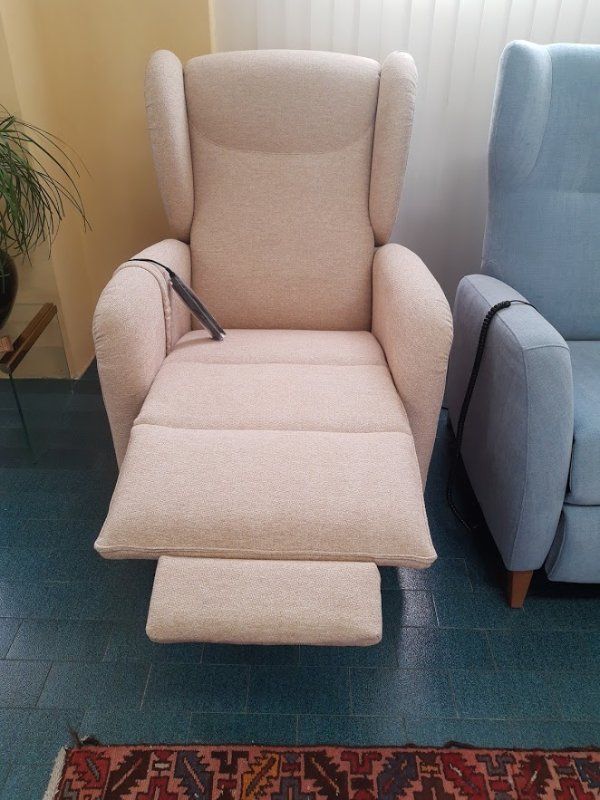 POLTRONA RELAX A DUE MOTORI CON DOPPIA BASLETTA MOD. FILIPPA