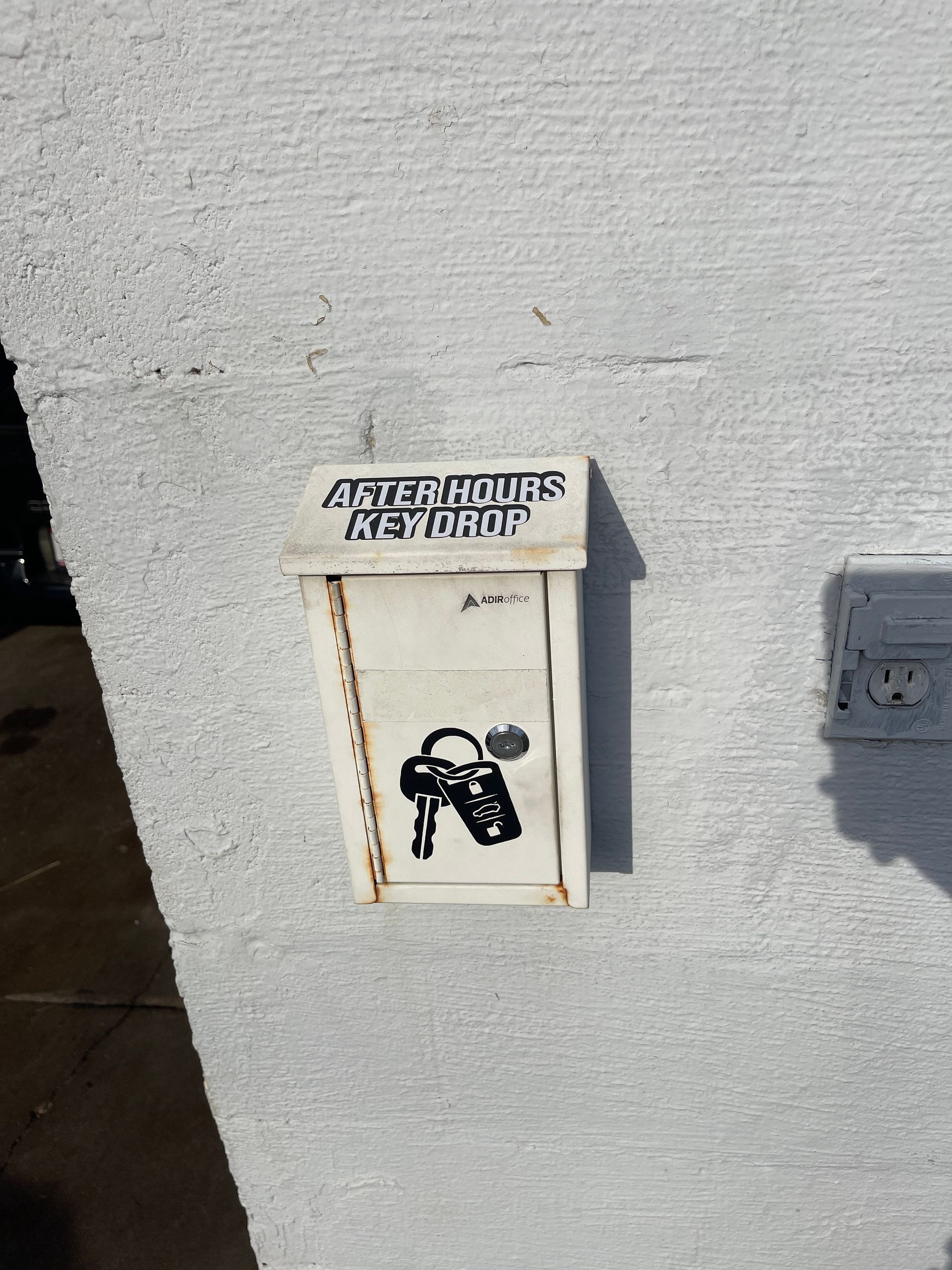 After Hours Key Dorp Box | Cincinnati Transmission Specialists & Sharon Woods Auto Care