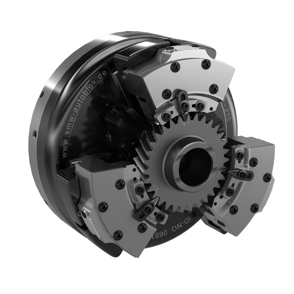 Un primer plano de una máquina con un engranaje sobre un fondo blanco.