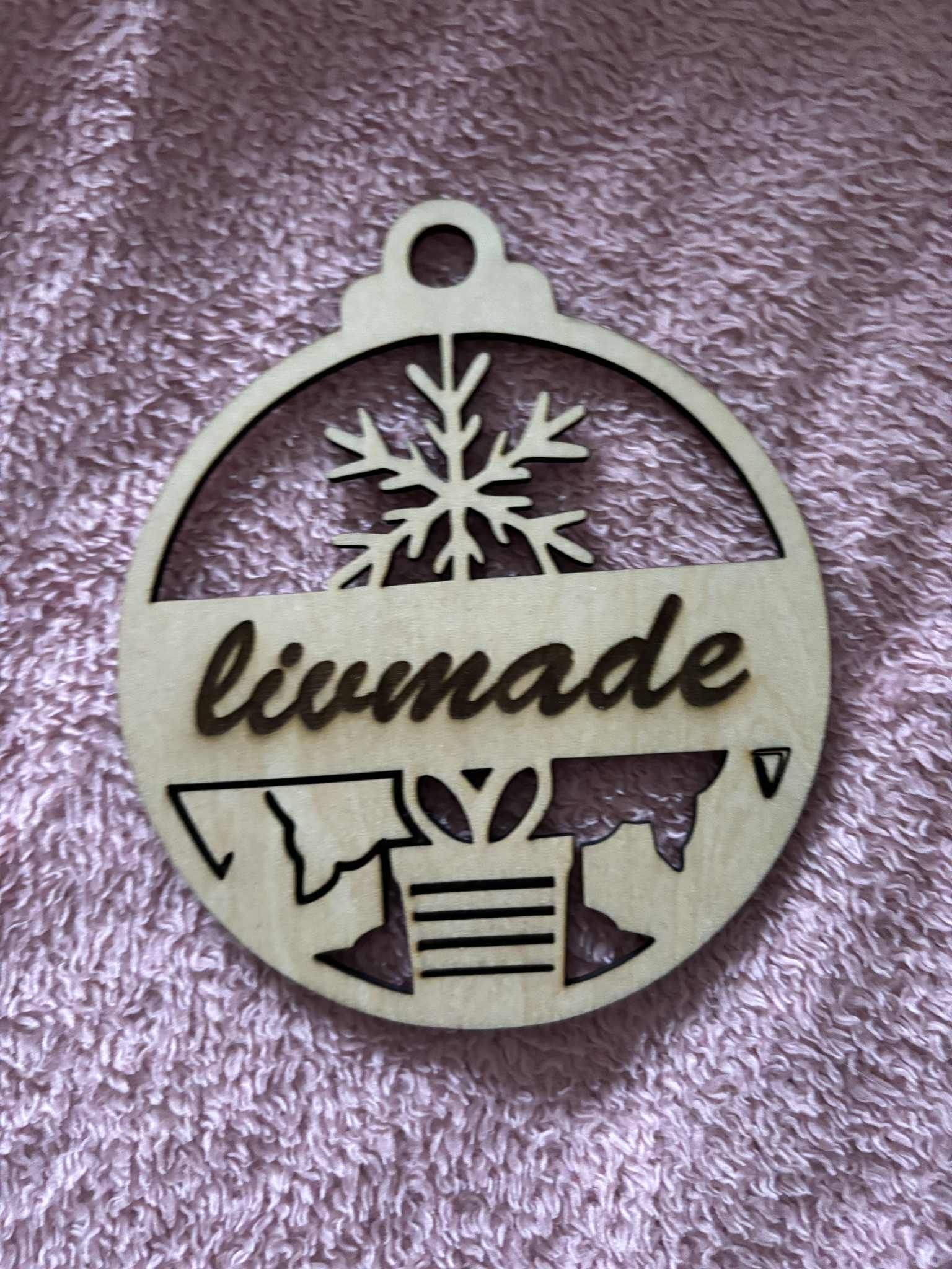 Houten kerst ornament met naam naar keuze