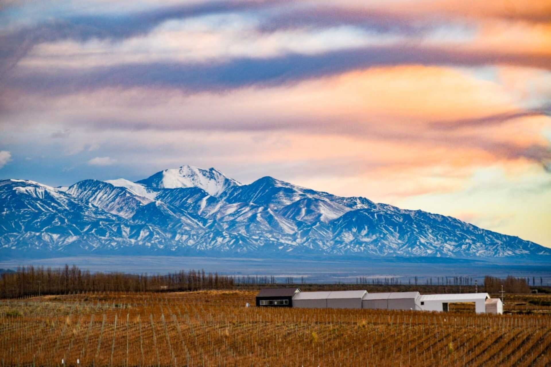 ONE CLICK TRAVEL - Turismo en Mendoza