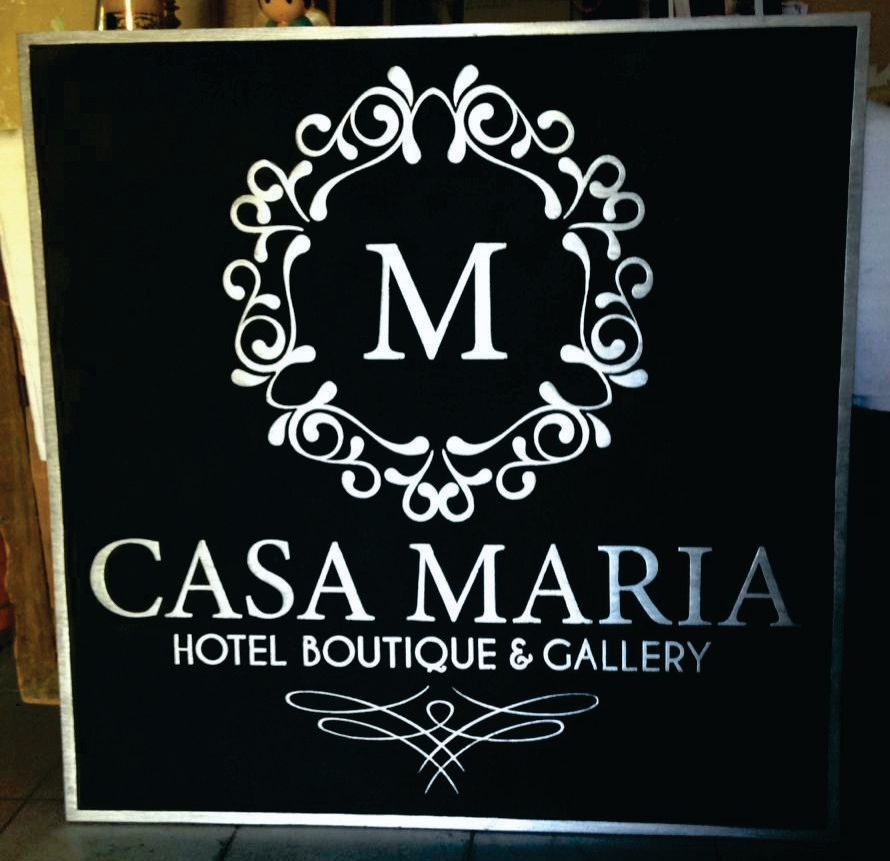 Placa aluminio fundido Hotel