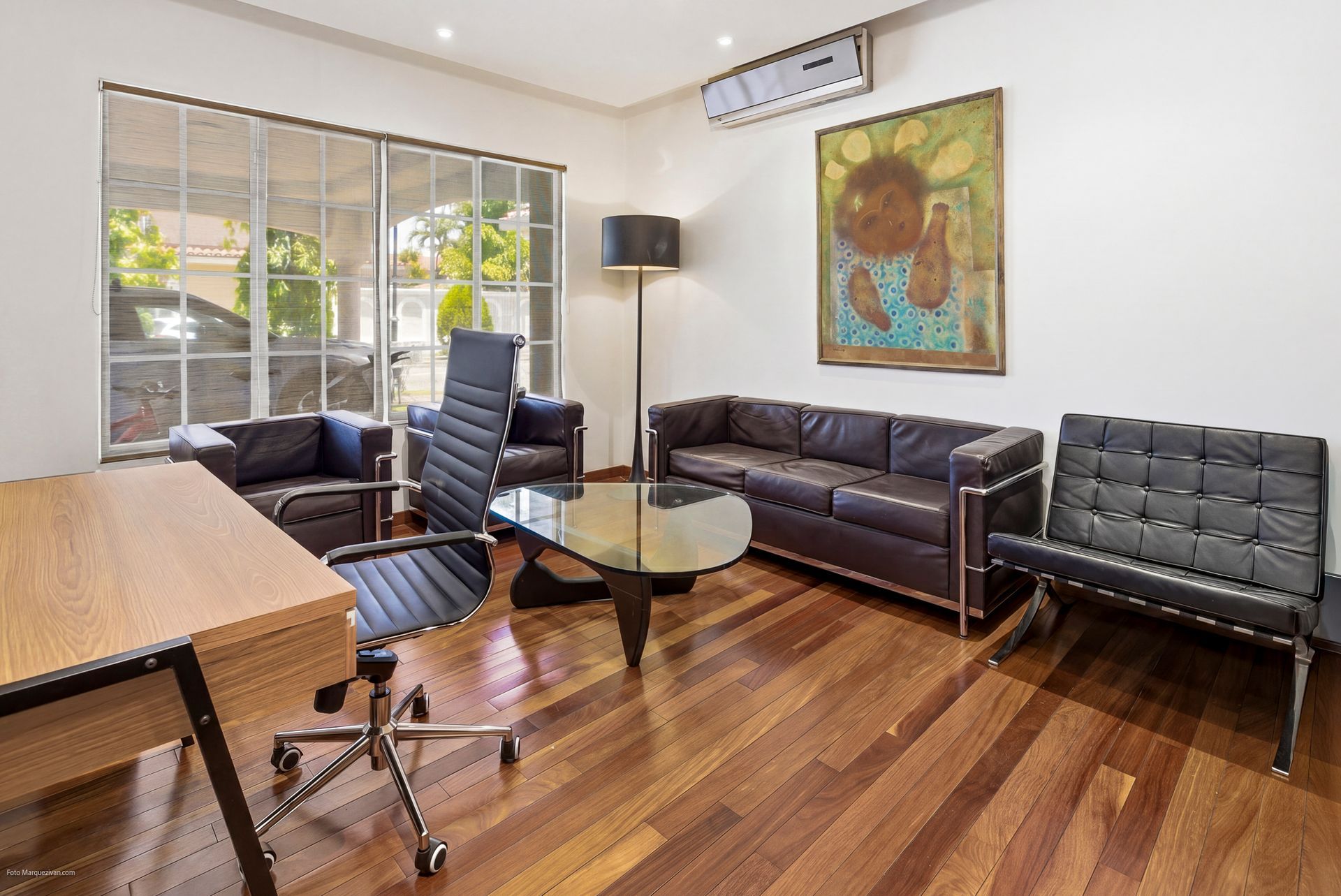 Costa del Este living room after digital declutter, final delivery for luxury real estate listing in Panama.