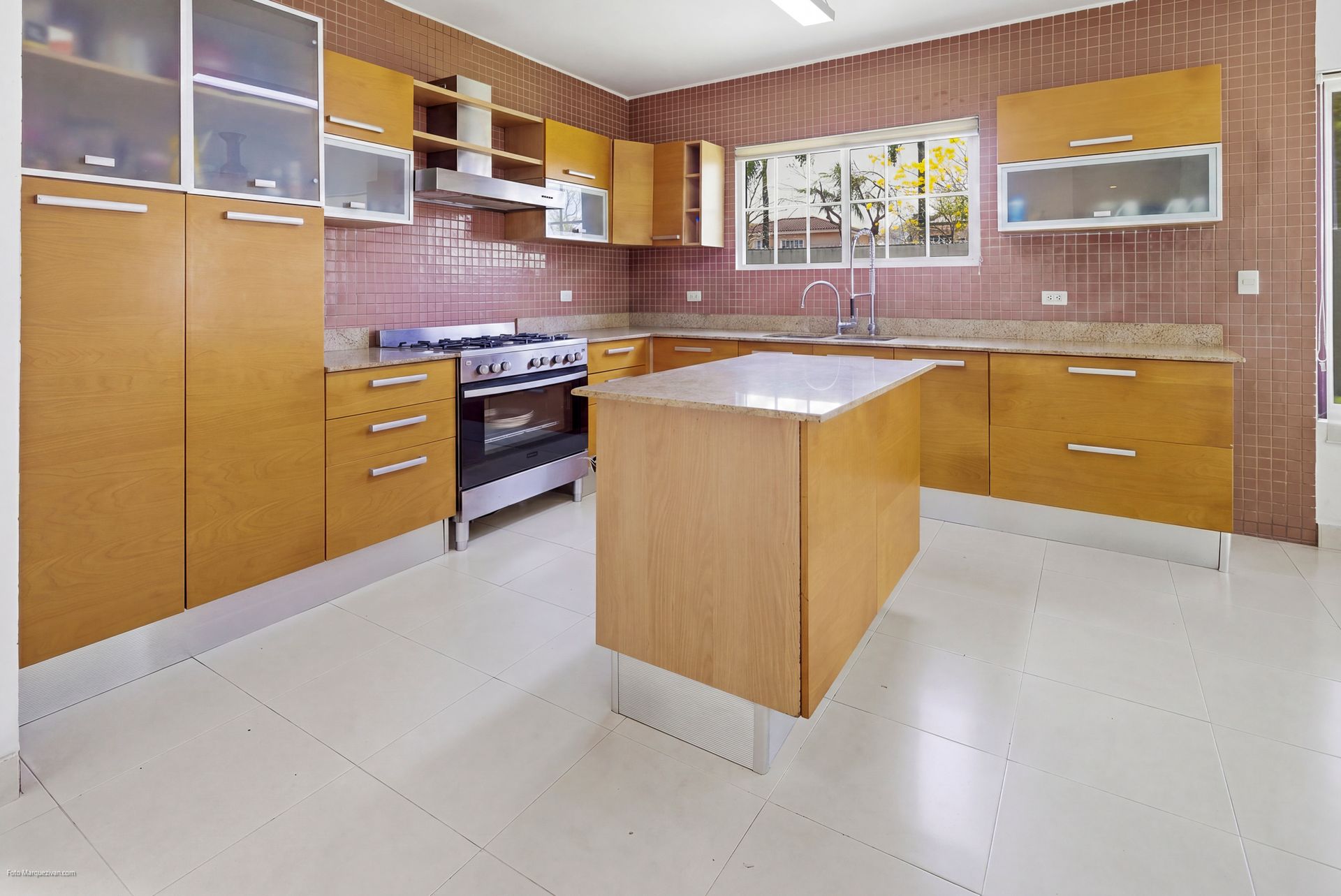 Costa del Este kitchen after digital declutter, final delivery for luxury real estate listing in Panama.