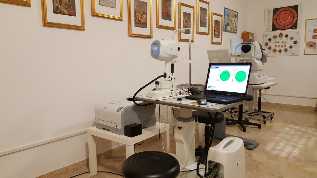 Macchinario per esami della vista