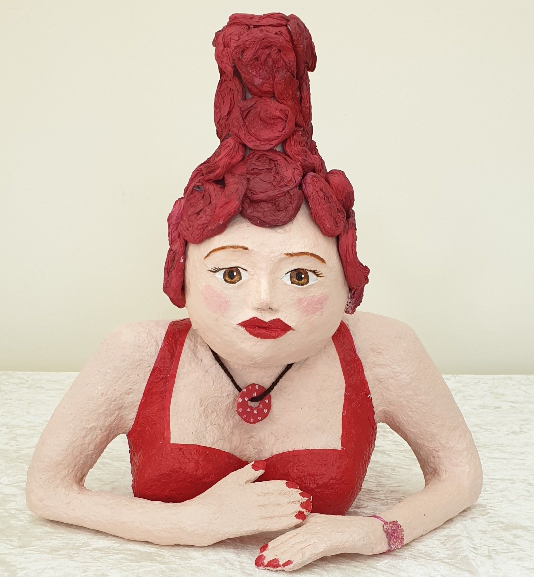 אשה - תמי באלוה