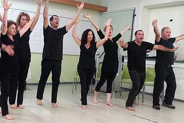 תיאטרון פלייבק תרפיה במערכת החינוך