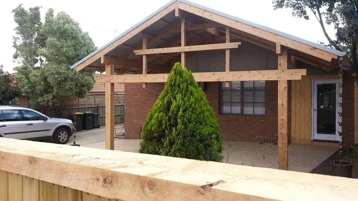 Image of a House with a Wooden Frame with a Tree in the Middle | Indented Head, Vic | Coastyle Building Solutions