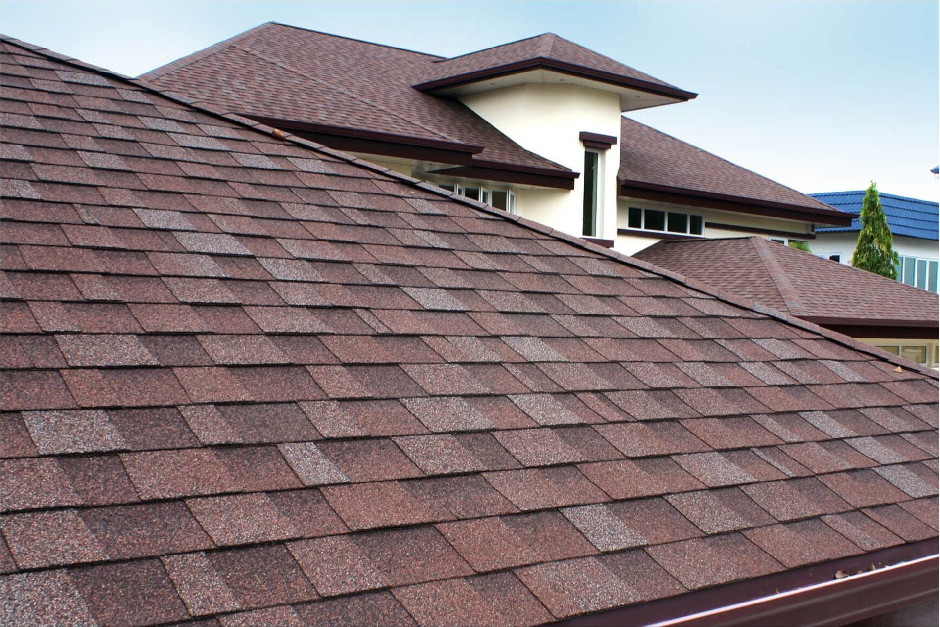 Asphalt Shingles For Home Roofing