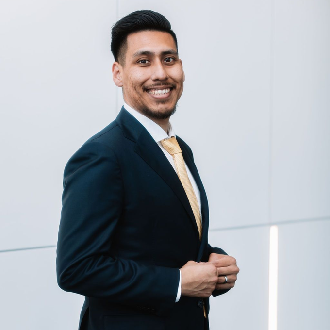 A gray, circular placeholder icon representing a generic user profile.