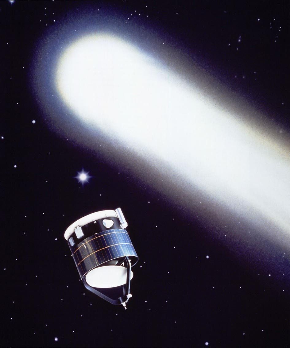 Giotto and Halley’s Comet in the artist’s interpretation