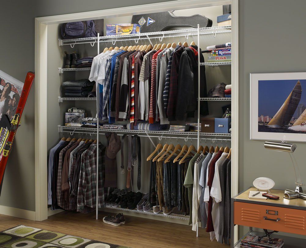 Custom Reach In Wire Closet System