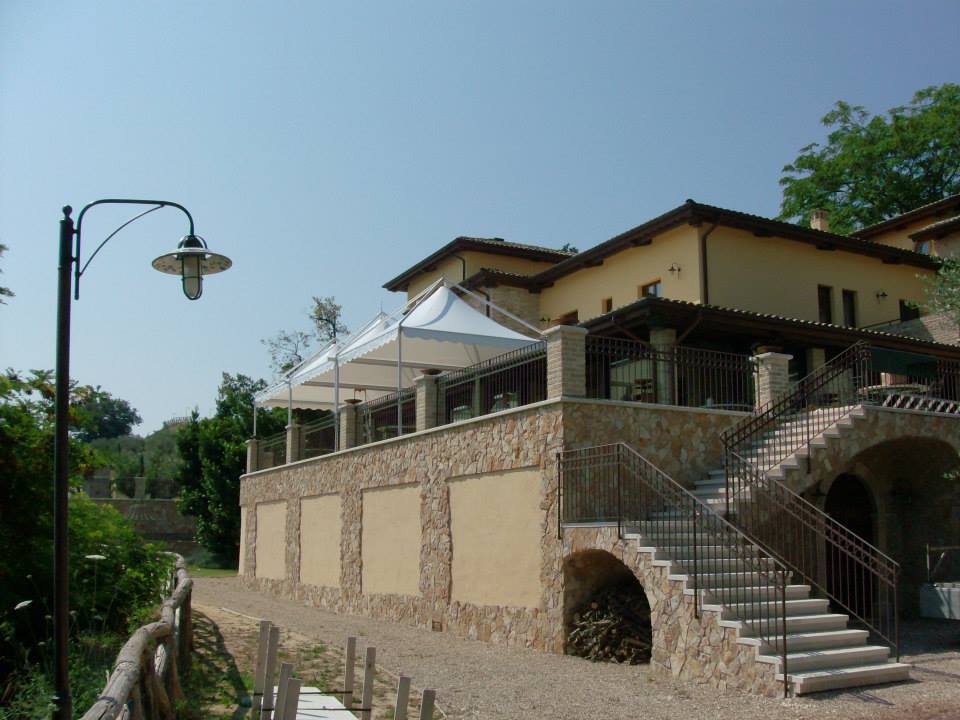 strutture per accoglienza