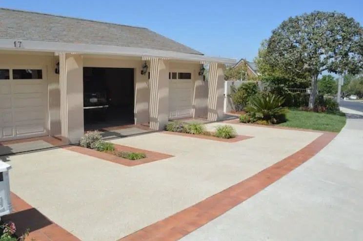 Home [www.royaltilepavers.com]