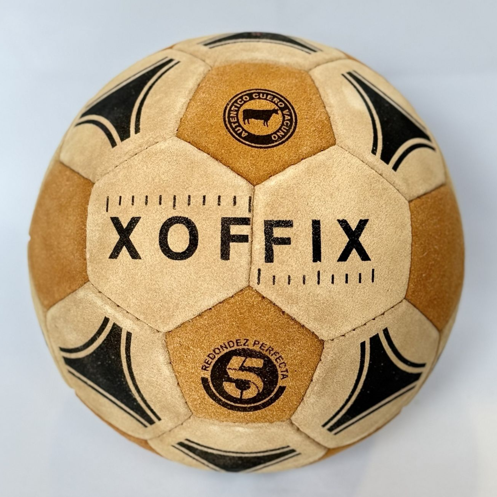 Pelota de cuero I OCRE