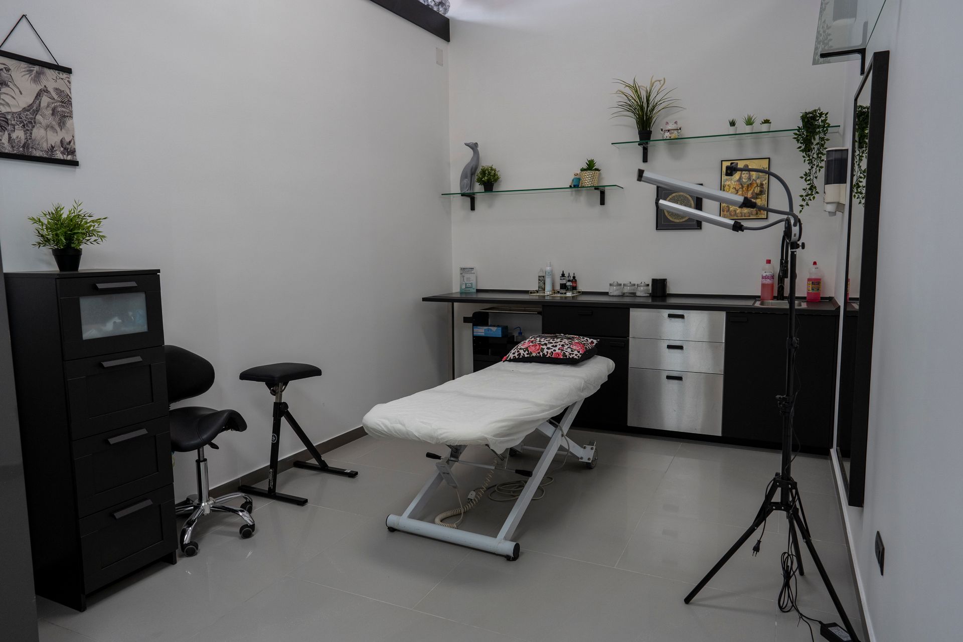 tattoo art studio