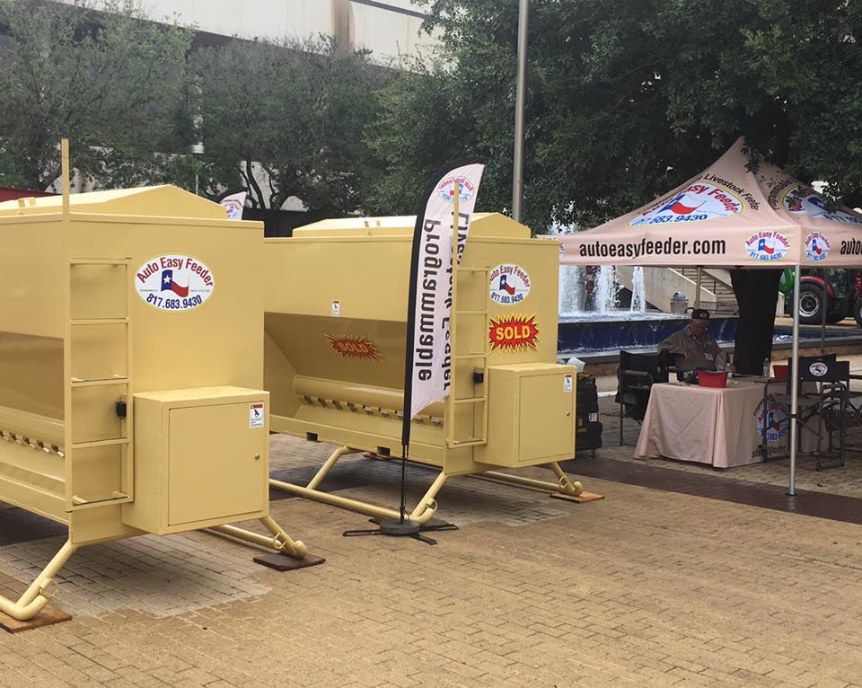 Programmable Livestock Feeder Arlington, TX Auto Easy Feeder