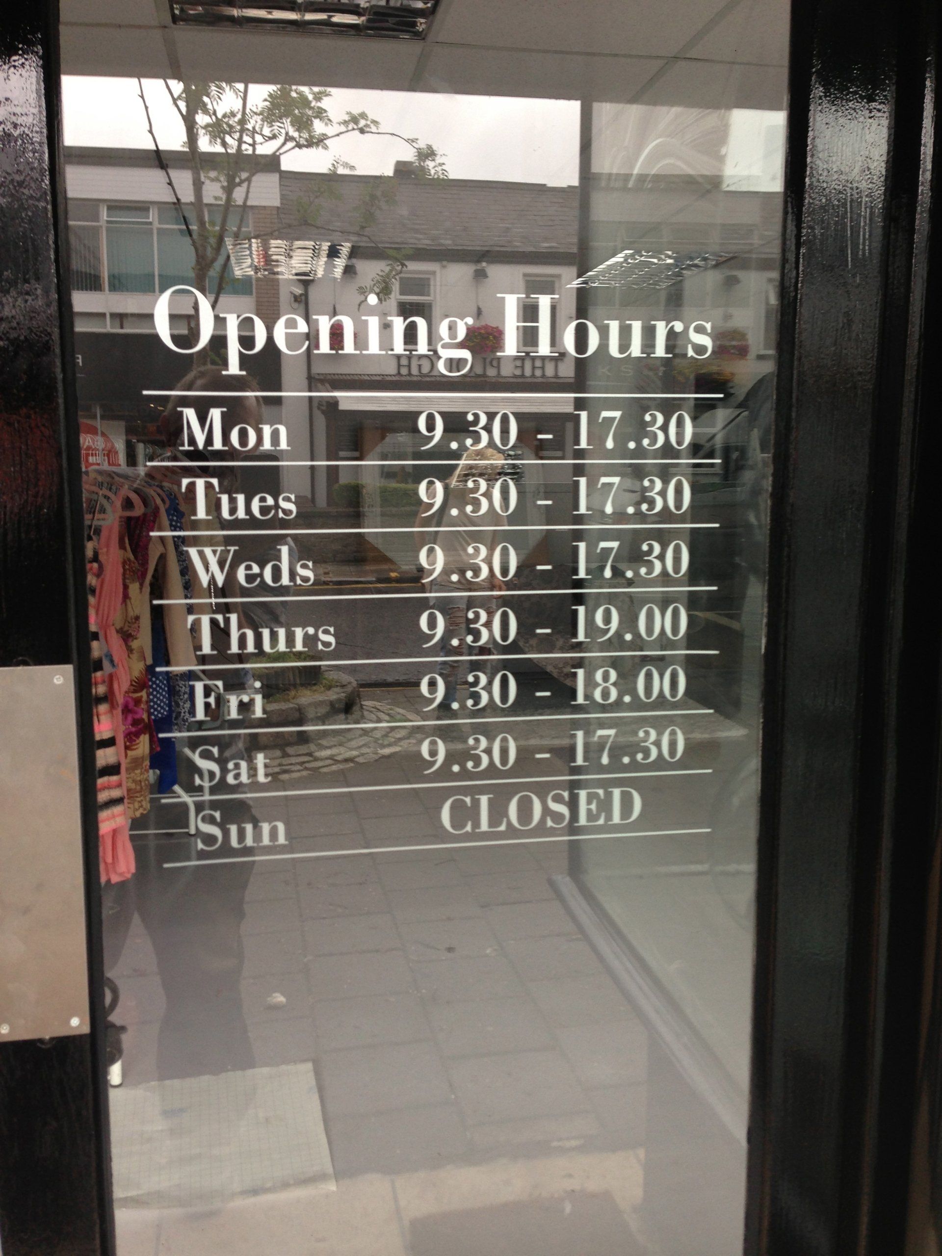 Opening Hours to door window