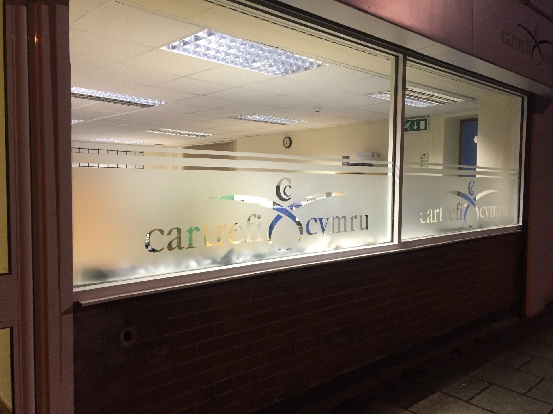 Etched vinyl to window