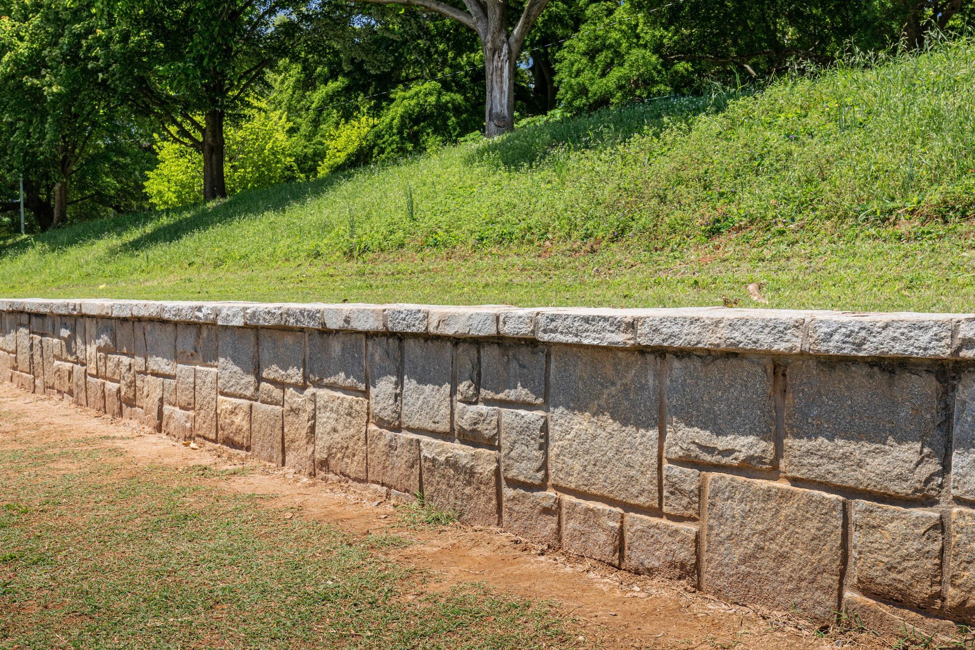 stone-retaining-wall