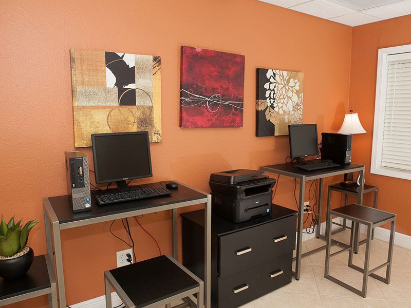 Bella Terraza Office