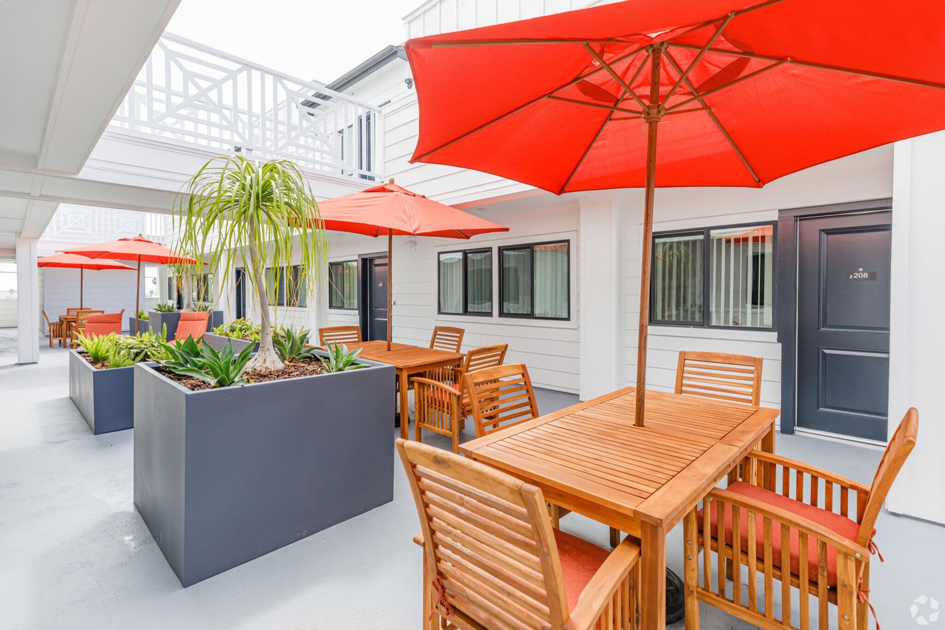 Turquoise Place -Amenities 02