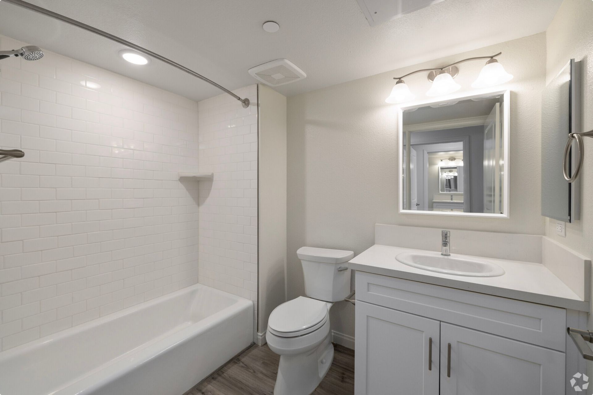 The Lamont - bathroom sink and tub