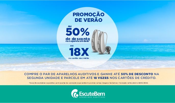 Banner promocional de Verão: Praia no fundo e aparelhos auditivos, descontos de até 50% e parcelamento em 18 vezes no cartão de crédito.