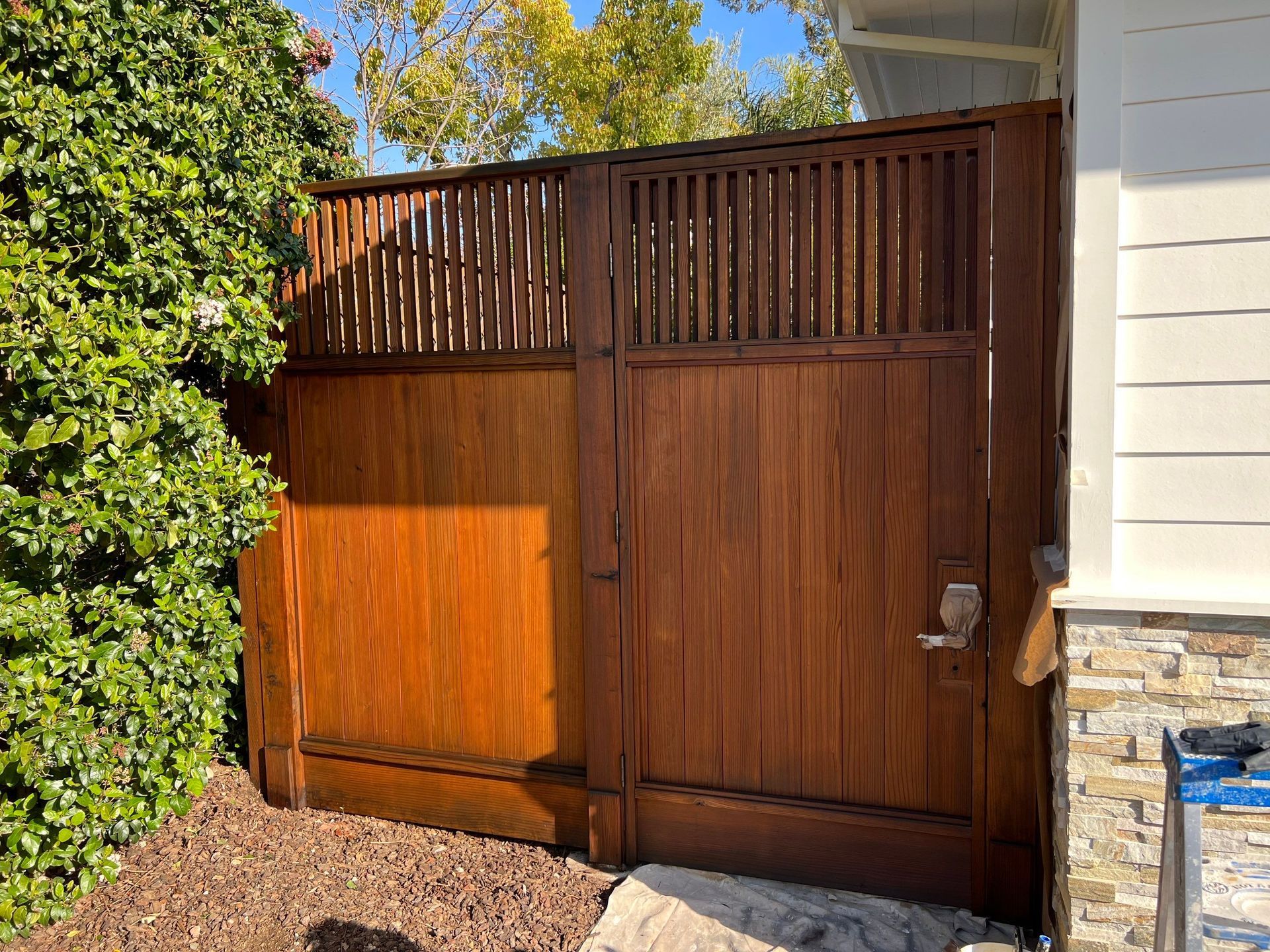 Side fence refinish and stain