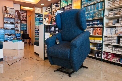 affittasi poltrone ortopediche