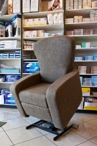 noleggio poltrone elettriche