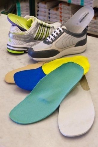 scarpe da ginnastica ortopediche