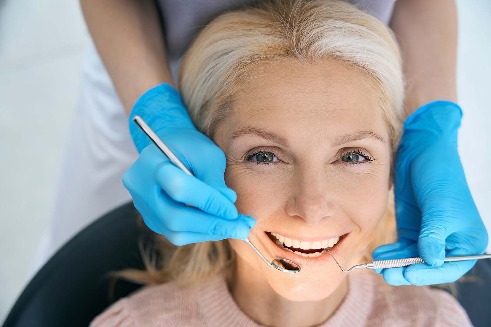 types of dental crowns, Dr. Colleen Catera L. DMD offers dental crowns in Babylon NY