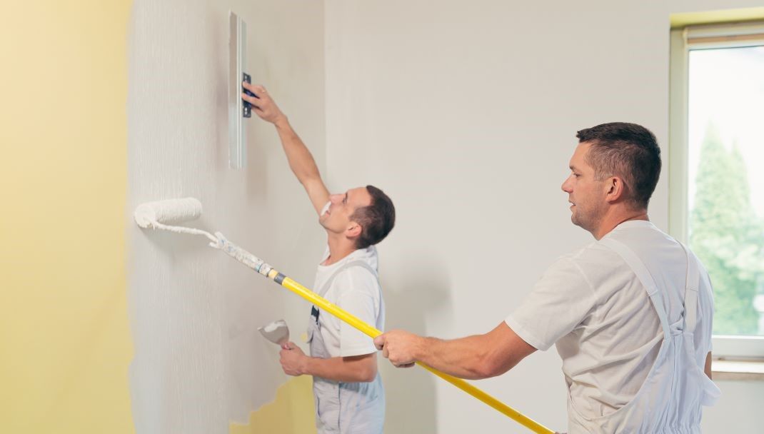 preparing walls for painting and painting