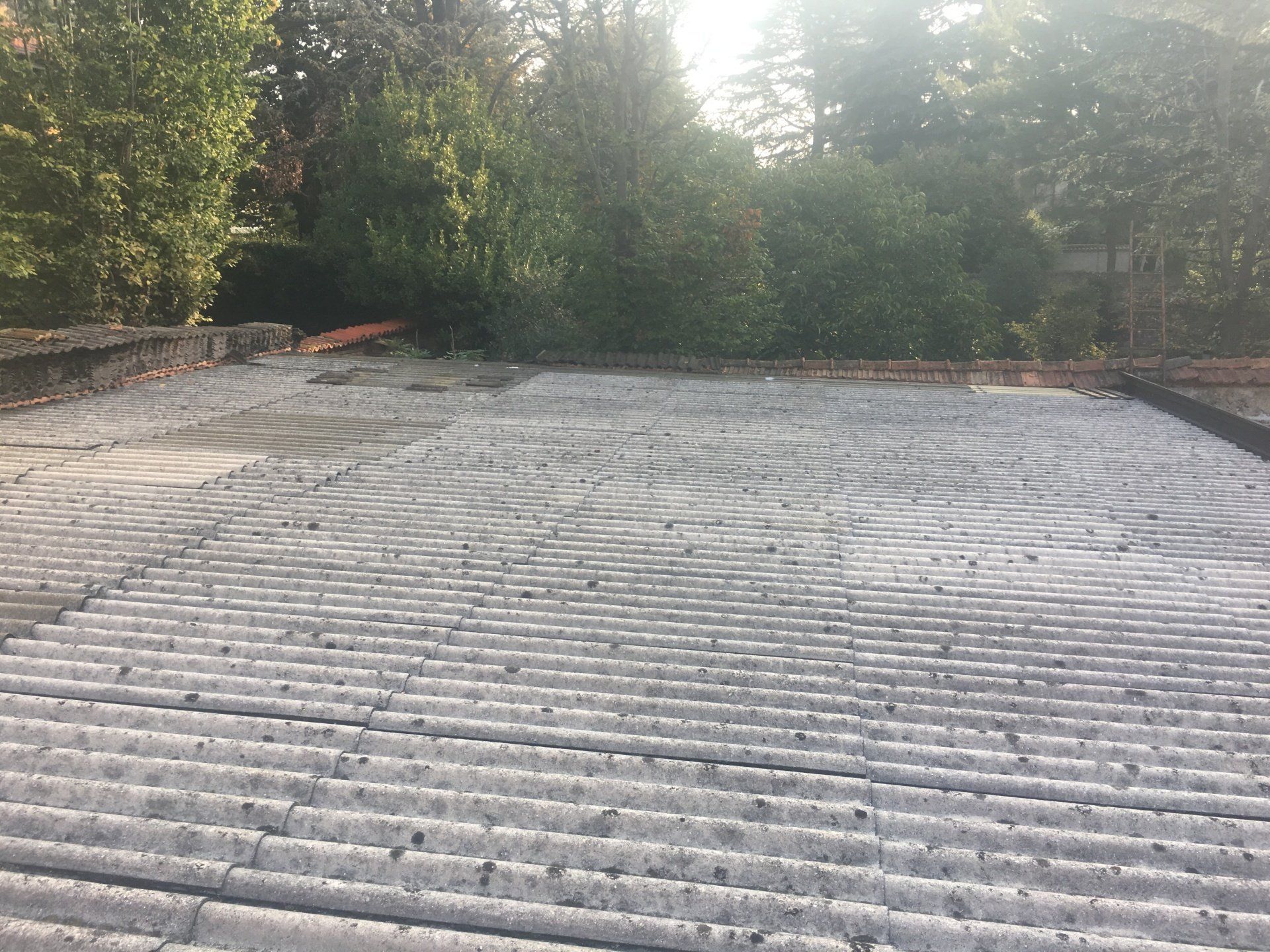 bonifica amianto a Bergamo da tetto grigio