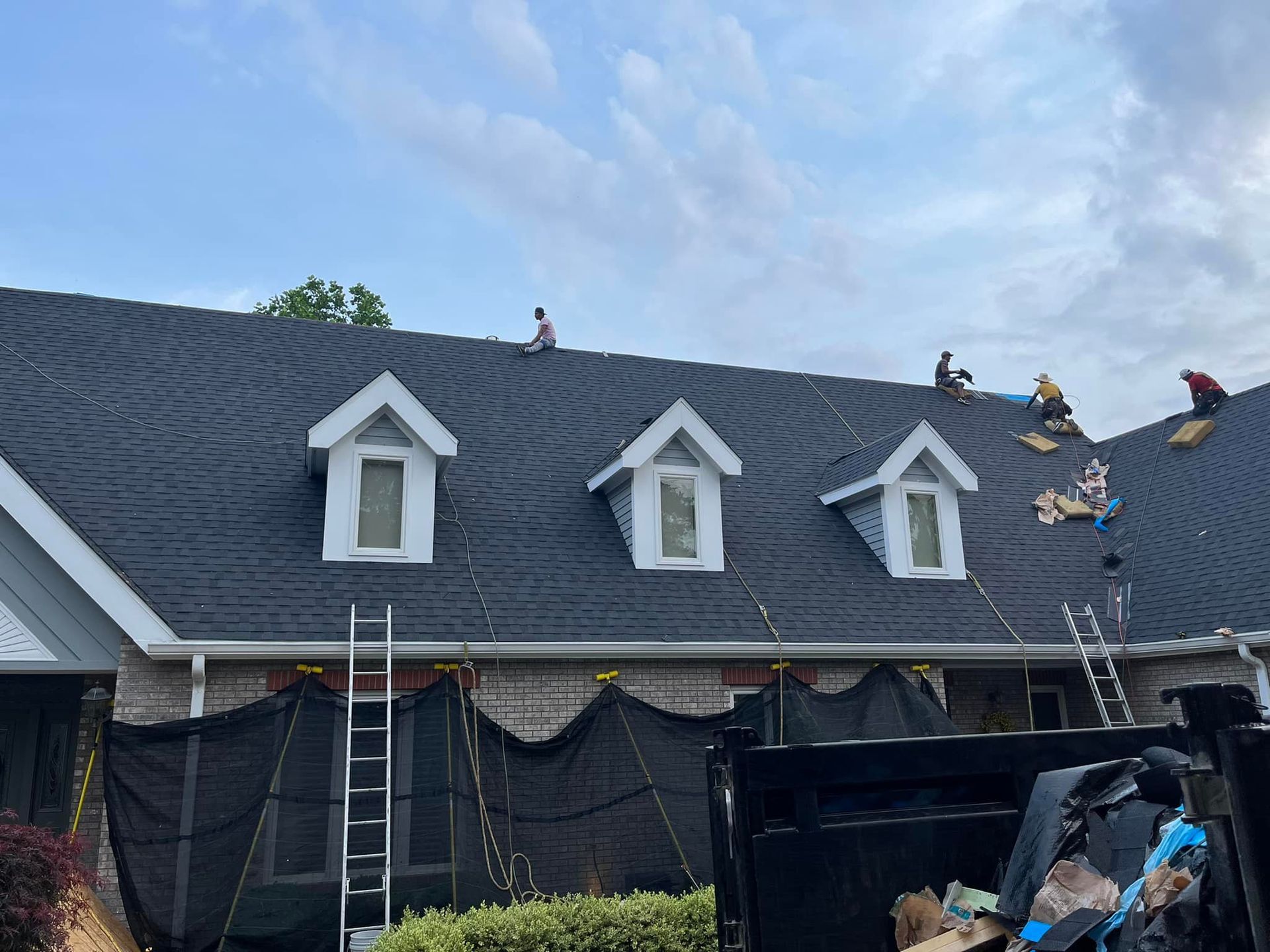 Absolute Roofing & Exteriors in Jefferson City, MO