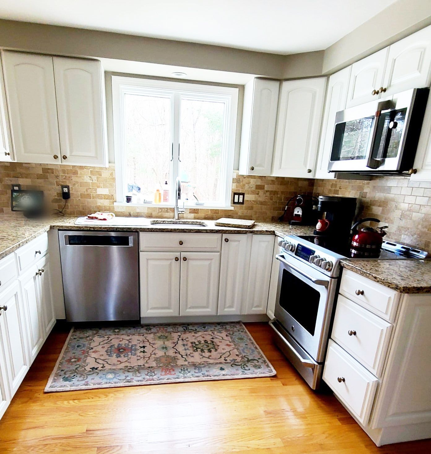 Repainted White Kitchen 