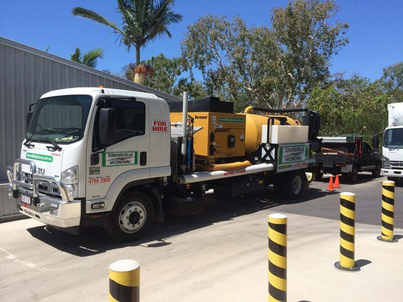 Vermeer V800HD XT vacuum excavation systems