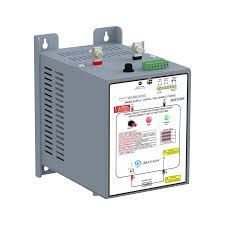 Wall-mounted thyristor power controller with built-in indicators and safety instructions